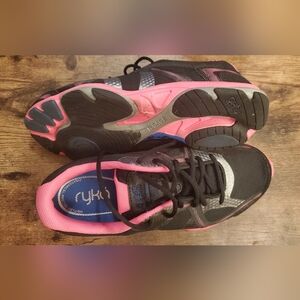 Ryka Women's Influence Training Shoe 7W wide Pink black tennis shoes trainers